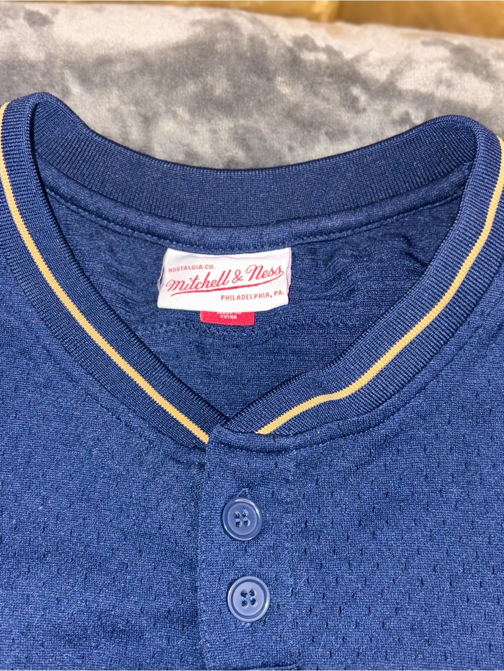 Mitchell & Ness Houston Astros Navy Blue Short S 1997Jersey with Gold Star - Picture 4 of 9